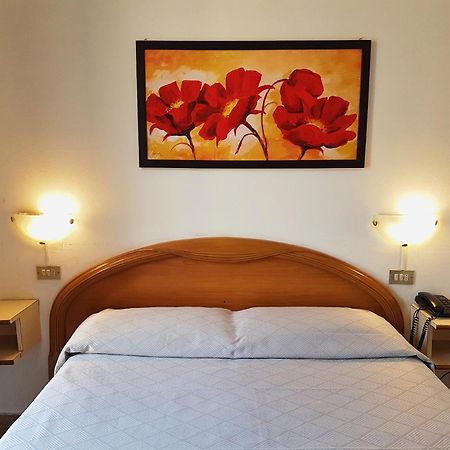 Hotel Boston Milano Eksteriør billede
